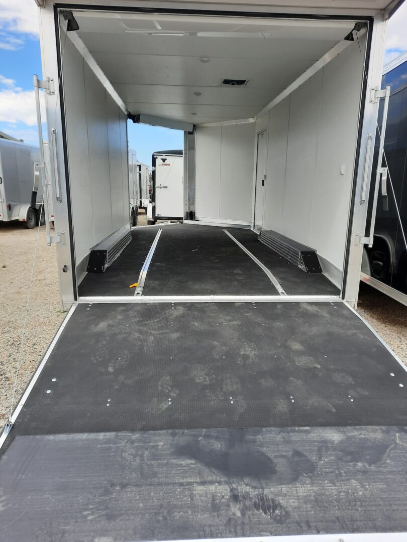 Alcom High Country 8.5x16 Sport White - Image 2