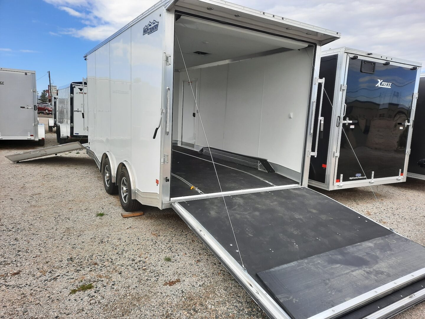 Alcom High Country 8.5x16 Sport White - Image 3